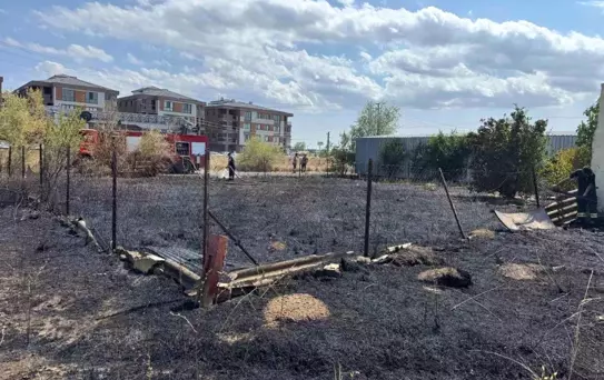 Kapaklı'da Çocukların Yangını Kontrol Altına Alındı