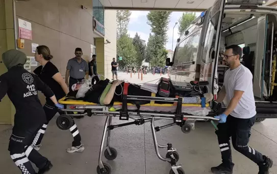 İnegöl'de motosiklet kazası: Bir ölü, bir ağır yaralı