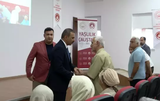 Kilis'te Yaşlılık Çalıştayı Düzenlendi