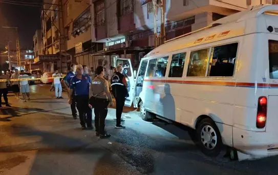 Kanlı pusu! Kurşunlara rağmen 600 metre sürdü, direğe çarptı