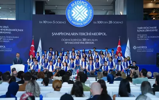 Medipol Üniversitesi YKS'de Öne Çıktı