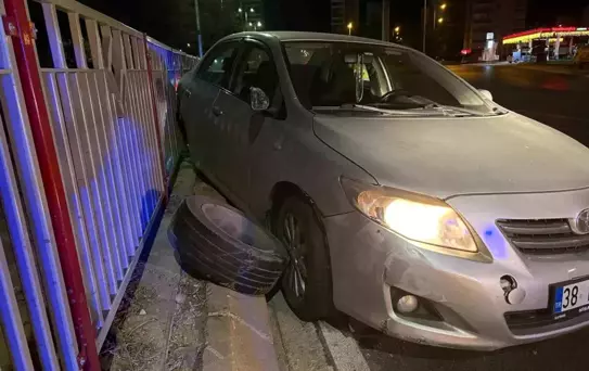 Kayseri'de Trafik Kazası: 2 Yaralı