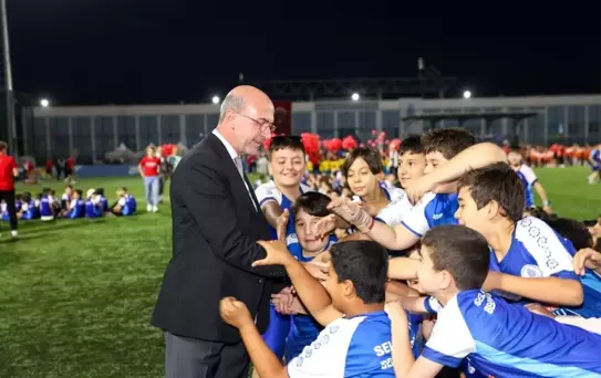Selçuklu Belediyesi yaz spor okullarından görkemli kapanış