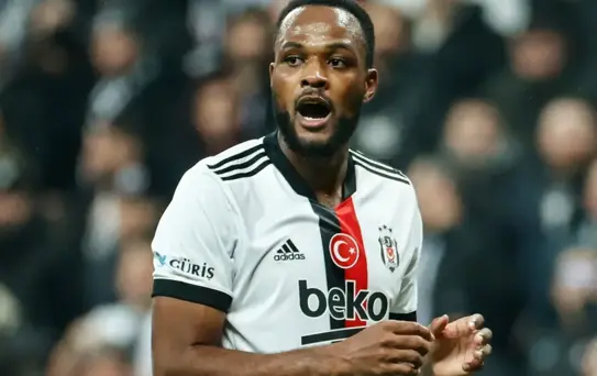 Cyle Larin'den sürpriz transfer