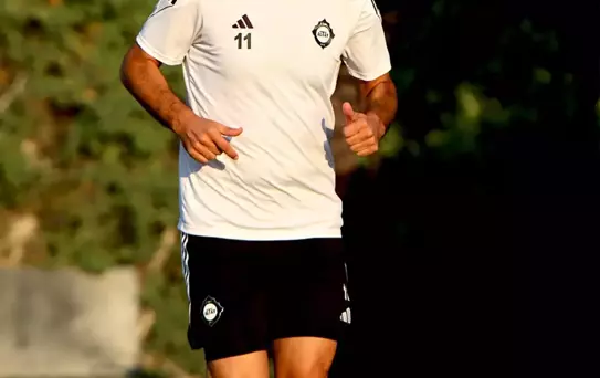 Altay, 9 Futbolcuyla Sözleşme İmzaladı