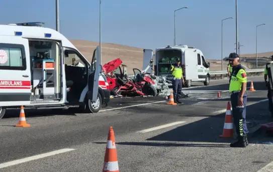 Niğde'de Kaza: 3 Kişi Hayatını Kaybetti