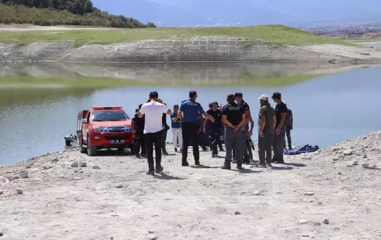Kayıp Genç Baraj Gölü'nde Bulundu
