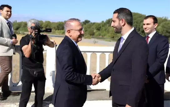 Türkiye'nin Ermenistan Temasları Devam Ediyor