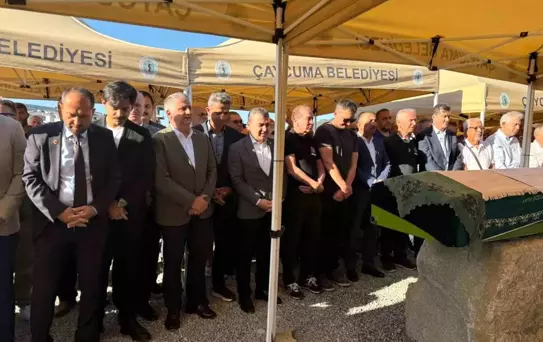 Çaycuma'da Belediye Başkanı Bülent Kantarcı'nın Eşi Belgin Kantarcı Toprağa Verildi