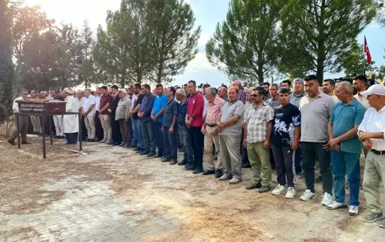 Denizli'de Maden Göçüğünde Hayatını Kaybeden Madenci Dualarla Uğurlandı