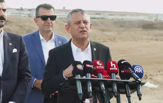 Özgür Özel, İmamoğlu'nu Ziyaret Etti