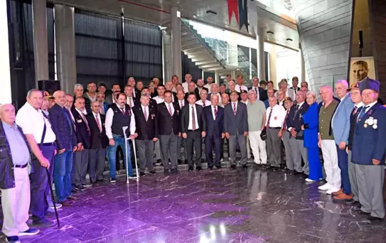 Başkan Aydın: 'Onların sayesinde bayrağımız dalgalanıyor, ezanımız susmuyor'