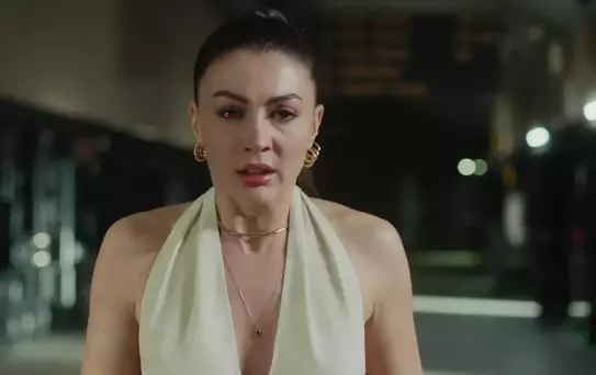 Hayranından şaşırtan not! Burcu Özberk'e yapılan yorum tepki çekti