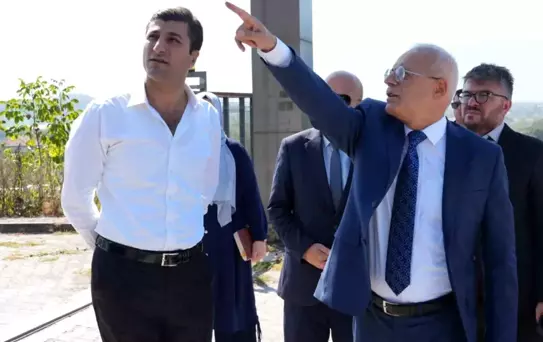 Düzce'de Kız Yurdu Bakım Çalışmaları Devam Ediyor