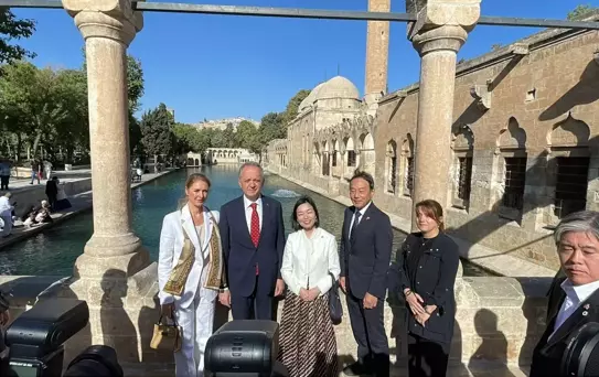 Japon Prensesi Mikasa'nın ilk durağı Balıklıgöl oldu