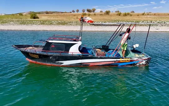 Denizi olmayan ilde balıkçılıktan aylık 200 bin TL kazanıyor