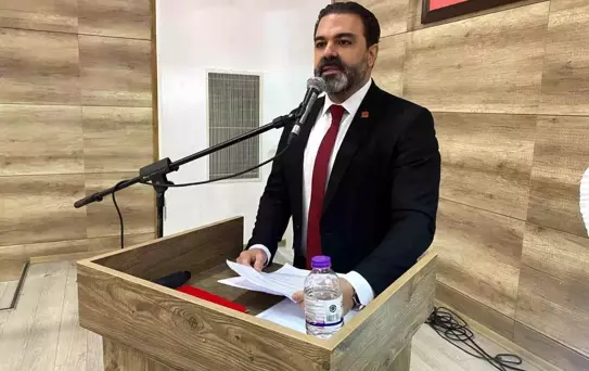 Alaşehir CHP'de yeni başkan Raşit Köşlü