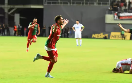 Karşıyaka, Balıkesirspor'u 2-1 Mağlup Etti