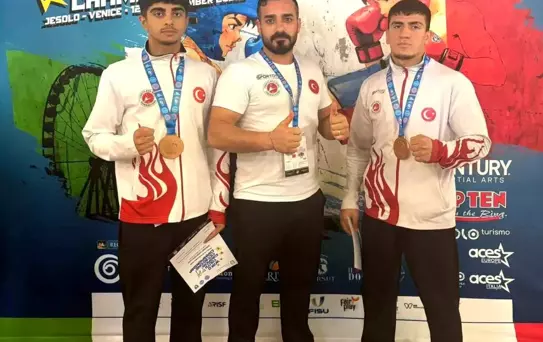 Elazığlı Sporcular Avrupa'dan Bronzla Döndü