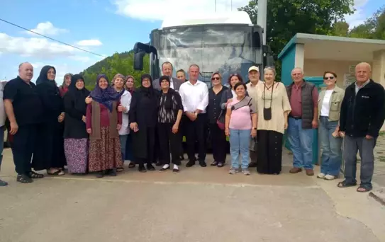 Gölcük'te kuşaklar köy gezisinde buluştu