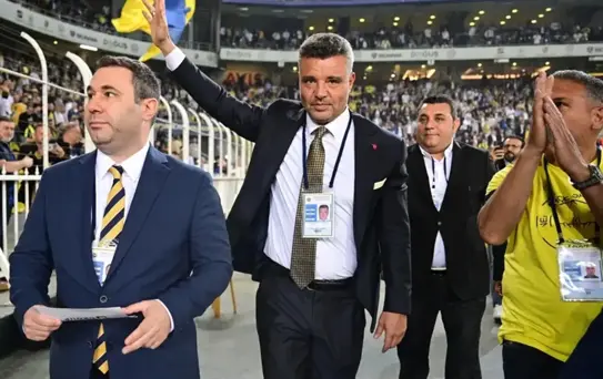 Fenerbahçe başkanı Sadettin Saran'ın aşk dosyası: Hülya Avşar'dan Emina Jahovic'e uzanıyor