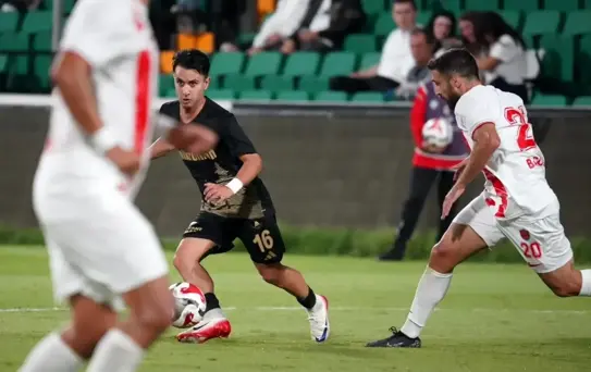 Muğlaspor Kepezspor'u 4-0 Mağlup Etti