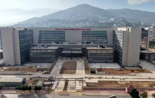 Bursa Devlet Hastanesi Açılışı Hızlanıyor