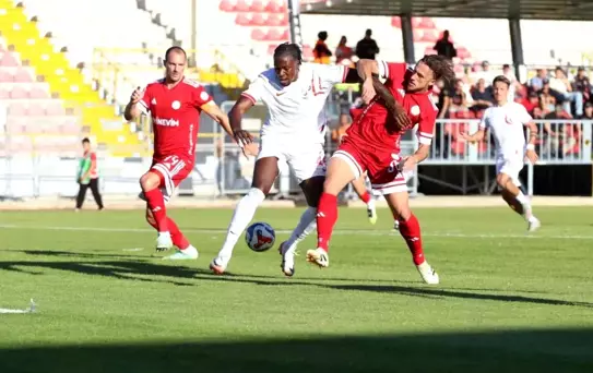Boluspor, Ümraniyespor'a 1-0 Yenildi