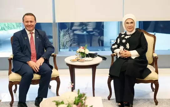 Emine Erdoğan, Kosova Cumhurbaşkanı'nın eşi ile görüştü