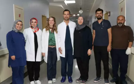Tek ameliyatla sağlığına kavuştu, 15 yıl sonra ilk defa gülümseyebilecek