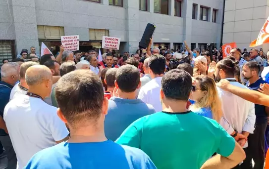 Çukurova Üniversitesi İşçileri Eylemde