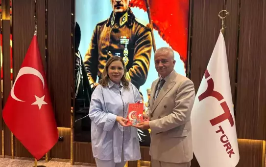 Malatya İş İnsanları Arzu Erdem'i Ziyaret Etti