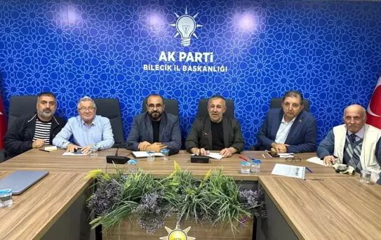 AK Parti Bilecik'te Yönetim Toplantısı