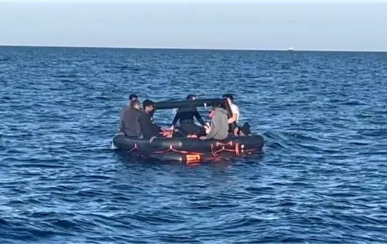 Yunan Göçmenleri Ölüme Terk Ediyor