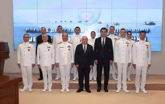 Deniz Kuvvetleri Günü Kutlandı