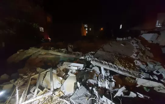 Batman'da MetruK Binada Çökme