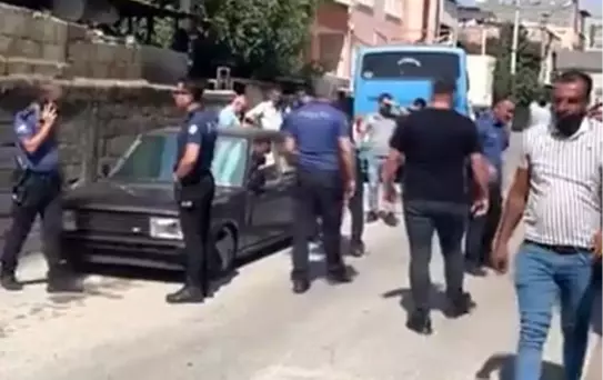Tarsus'ta Genç Adam Park Halindeki Araçta Ölü Bulundu