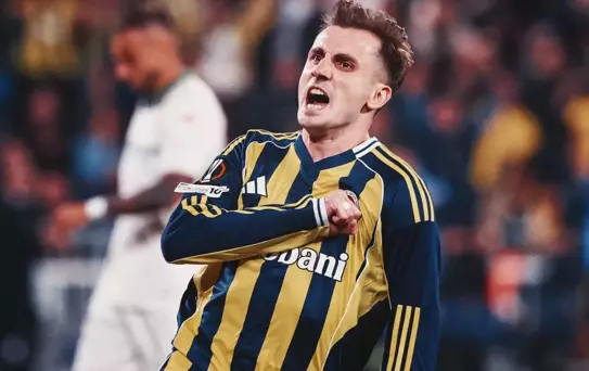 Kerem Aktürkoğlu Fenerbahçe'deki hesabını açtı