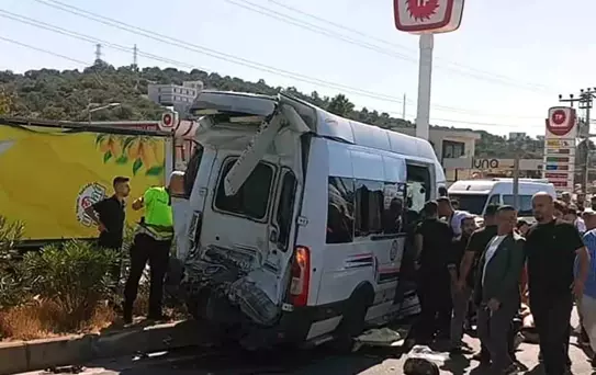 Milas-Bodrum Karayolunda Zincirleme Kazalar