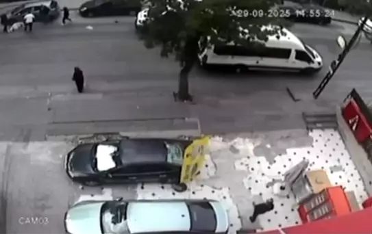 Ankara'da ambulans çarpan yaşlı kadın hayatını kaybetti