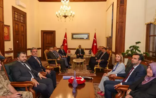 Bakan Kacır Valilik Ziyaretinde