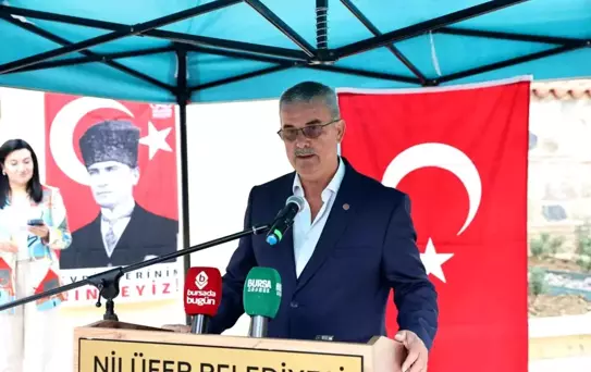 Nilüfer'de Hak Sahiplerine İmar Planı Tapuları Teslim Edildi