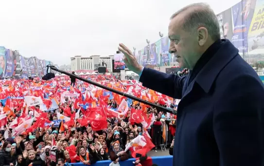 AK Partili Şamil Tayyar'dan kulisleri hareketlendiren referandum çıkışı: Bunu bilgi olarak söylüyorum