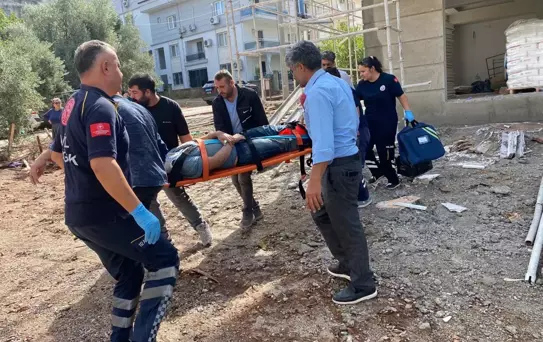 Fethiye'de İnşaat İşçisi Düştü