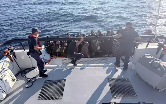 Bodrum'da 35 Kaçak Göçmen ve 1 Organizör Yakalandı