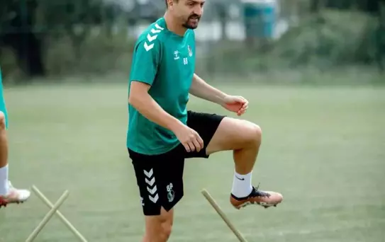 Caner Erkin ve Burak Altıparmak A Takıma Döndü