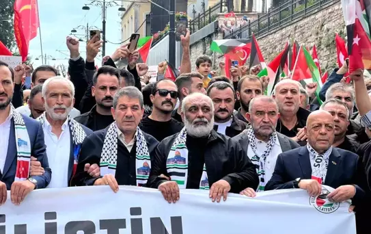 İstanbul'da Filistin'e Destek Yürüyüşü
