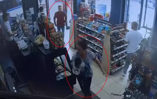 Eski Eşini Bıçaklayan Adam Kamerada