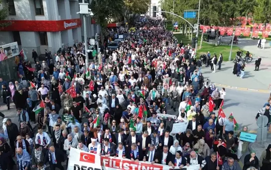 Sakarya'da Filistin'e Destek Yürüyüşü