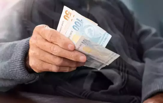En düşük emekli maaşı ne kadar olur? Masada 4 farklı rakam var
